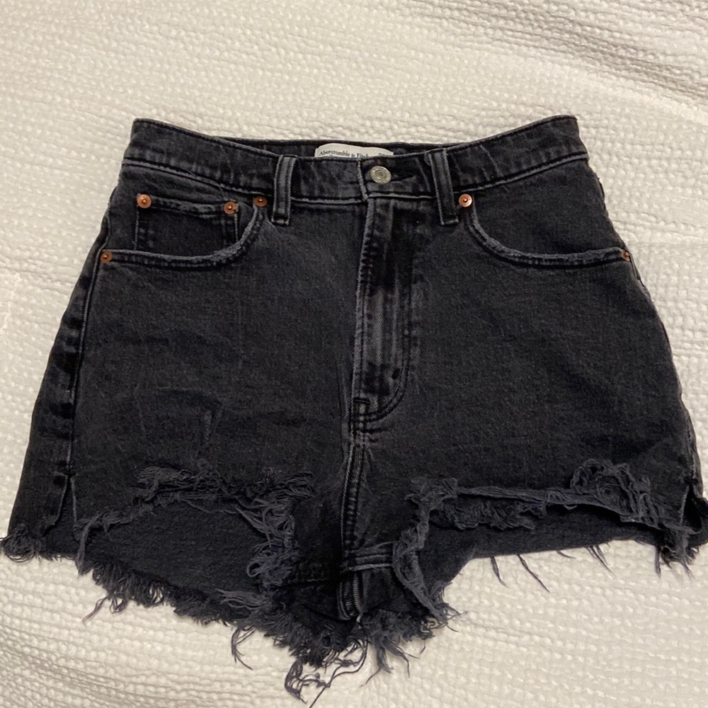 Abercrombie Curve Love shorts